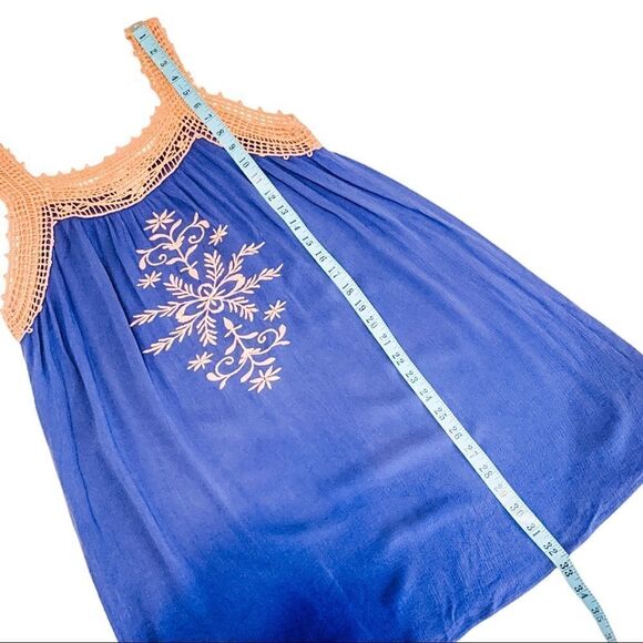 🍋 Kori • Blue Swing Dress w/Embroidered Detail - Picture 11 of 11